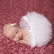 Load image into Gallery viewer, Cute Baby Tulle Tutu Skirt with Flower Headband
